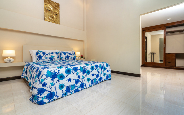 Spacious villa in Casa Sakoo resort Villa	