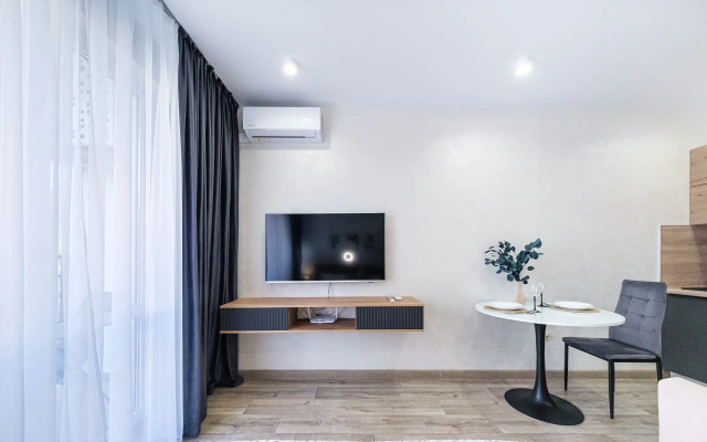 V Zhk Letniy 3 Apartments
