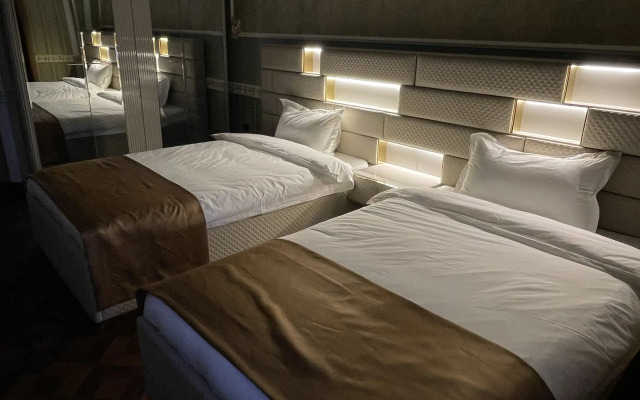 Отель Madonna SPA 