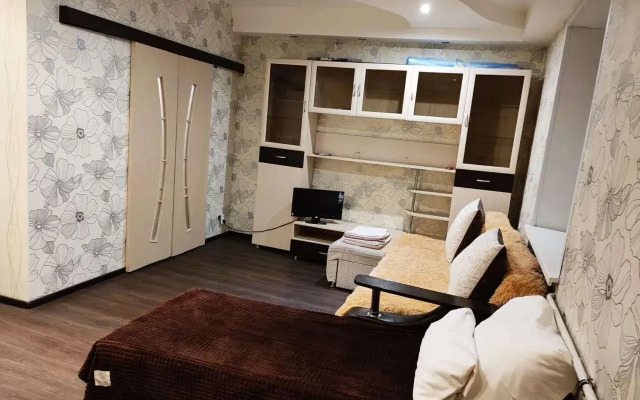 Квартира на Жукова 21