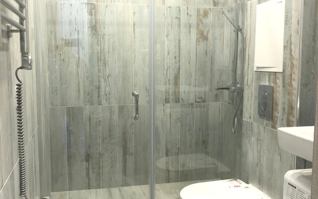 Na Nizhneimeretinskoy 143 Apartments 2