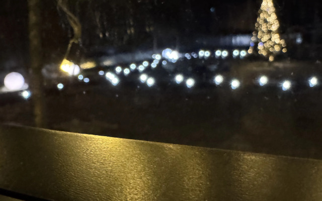 Частный Дом с Верандой в Лесу