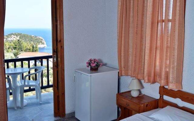 Ariadne Hotel