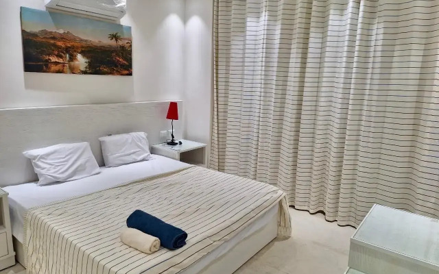 2 Bedroom Apartment With Outdoor Area