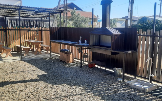 Anzhelika Guest House