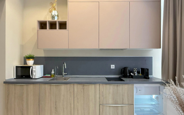 InSochi v samom centre Sochi na Navaginskoj N425 Apartments