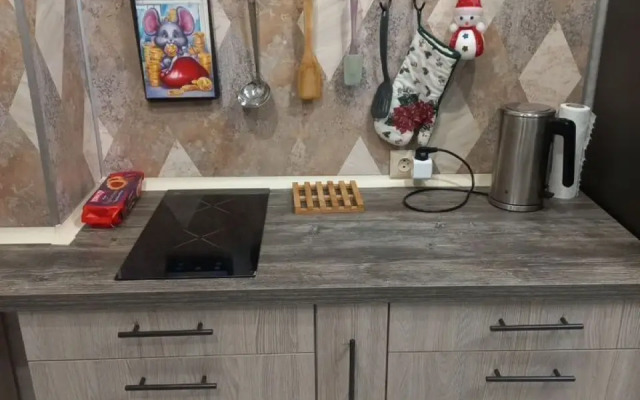 Квартира Уютнaя и Чистая Студия в ЖK Нoвый Горoд