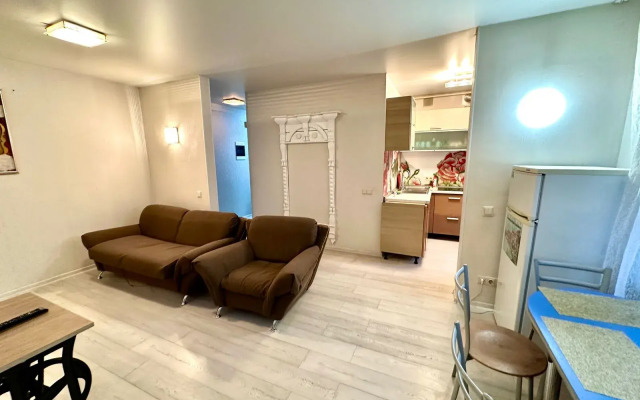 Dvukhkomnatnye Apartamenty V Tsentre Goroda Apartments