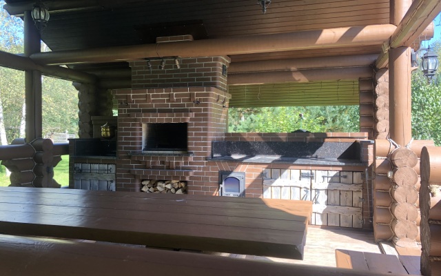 Гостевой Дом с Клёвой Рыбалкой в Своём Пруду, Около Реки