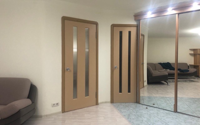 Apartamenty Na Kubanskoy Naberezhnoy Flat