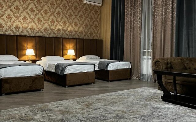 Gloria Hotel