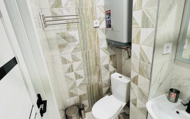 3 Komnatnye Apartamenty S Basseynom Apartments