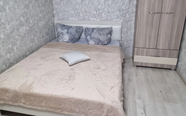 Квартира Красногеройская 39