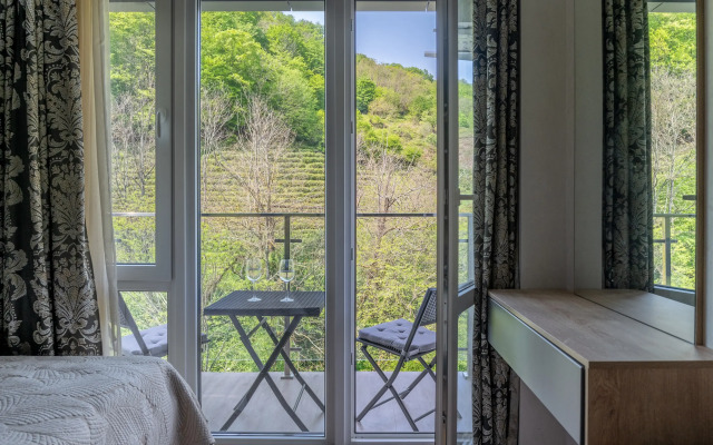 Апартаменты 15 Студия с бассейном и видом на горы