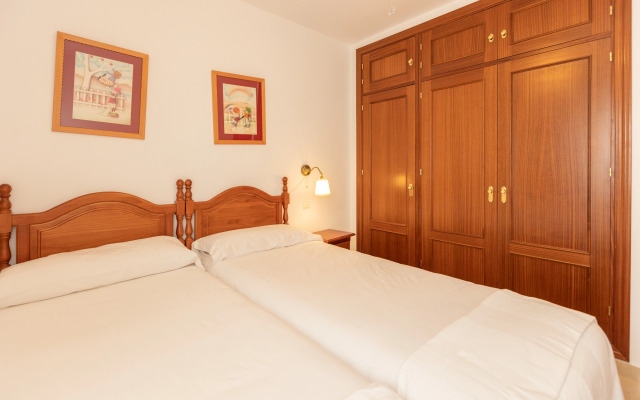 Апарт-отель Miguel Angel