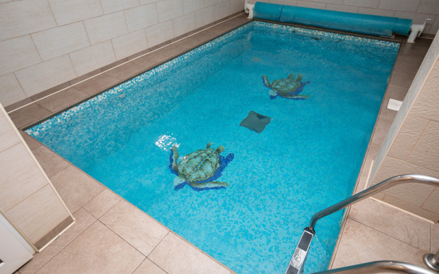 Yuzhniy dvorik Hotel