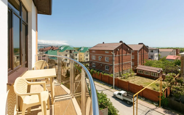 Aleksandros Guest House