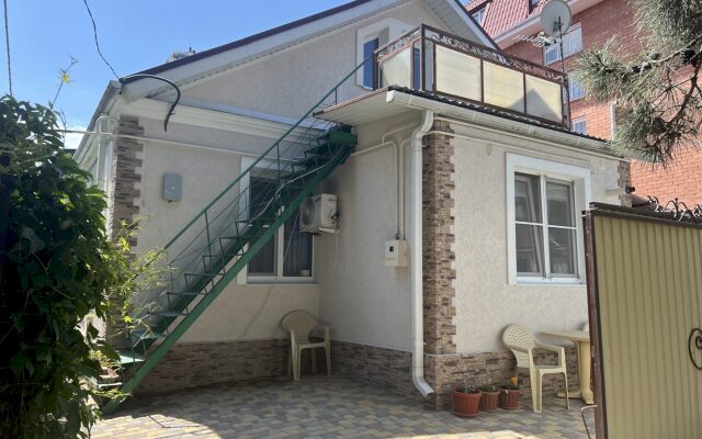 Частный дом 427 на Красногвардейской 27