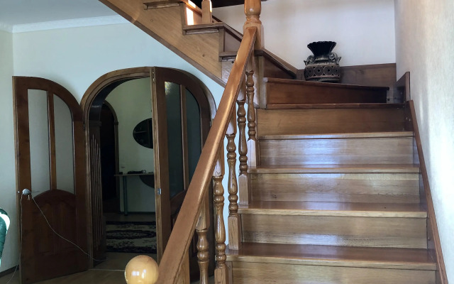 Частный Дом Видовой таунхаус с 2-мя террасами, бильярдом и баней