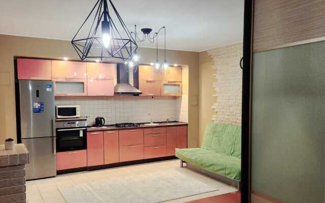 Ryadom s akvaparkom Riv'yera 2 Apartment