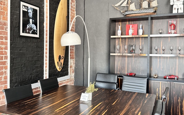 Апартаменты Brick House