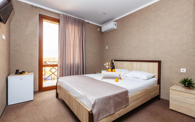Taminik Hotel