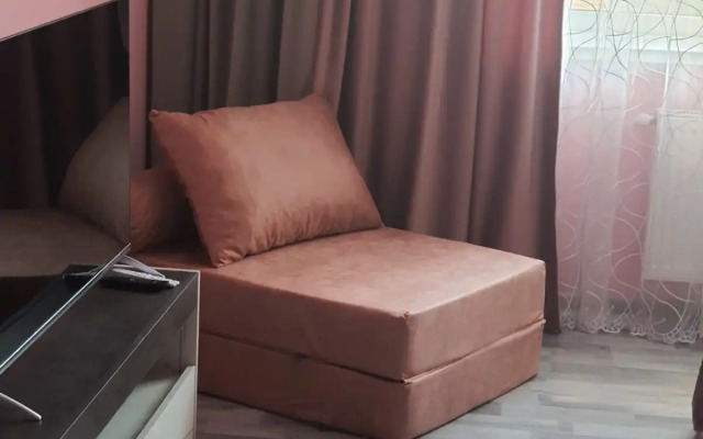 1k Romantika Flat