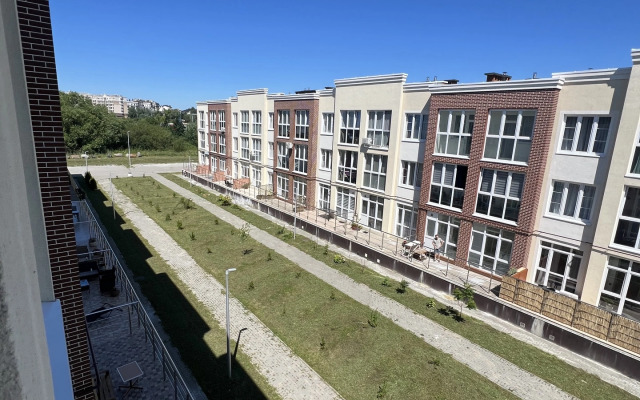 Na Poberezhye Baltiyskogo Morya Flat