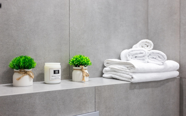 Апартаменты LikeHome Life - Полянка 1-й Хвостов Переулок