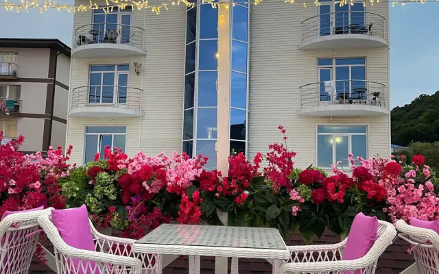 Bayazet Hotel
