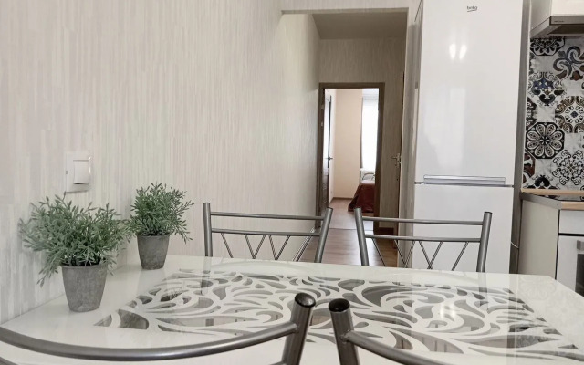 Na Sapfirnoy Ulitse 13 Flat