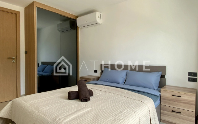 Апартаменты Breeze Beachside 203