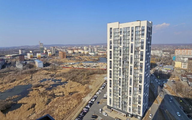 Апартаменты с современным ремонтом и панорамным видом из окна