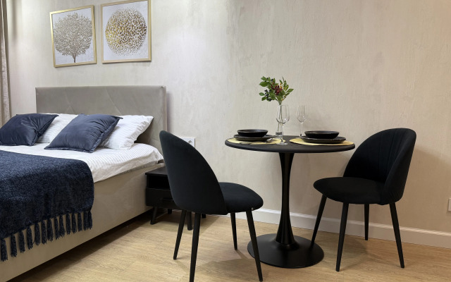 Апартаменты 13 КИТ Народное Ополчение