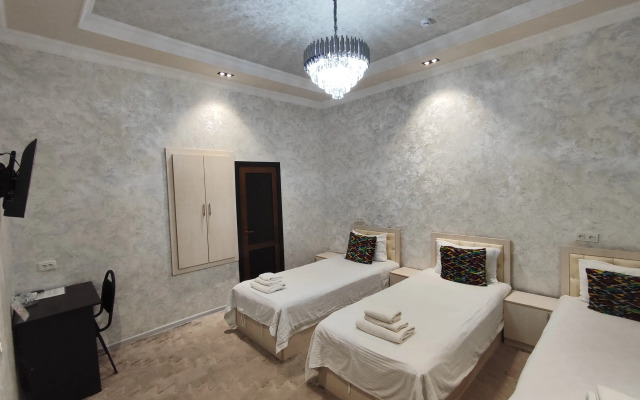 Suzani Samarkand Hostel