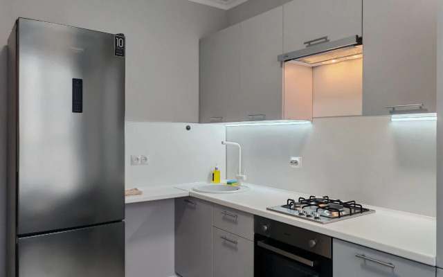 V Prekrasnom Novom Zhk Levoberezhye Flat
