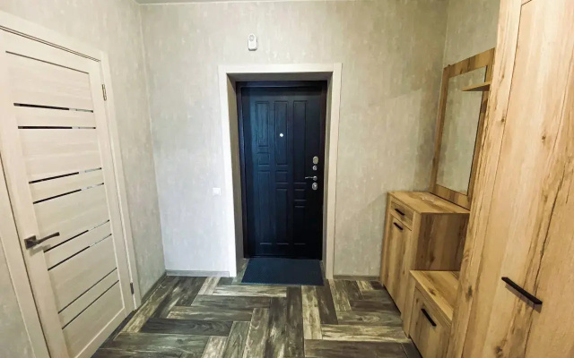 Kvartira s Panoramnym Balkonom i Individual'nym Otopleniem. Tihij Uutnyj Rajon s Ocen' Razvitoj Infrastrukturoj