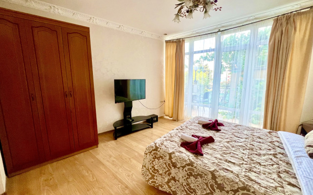 U Morya Prestizh Guest House