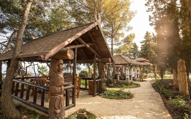 Darsan Hotel
