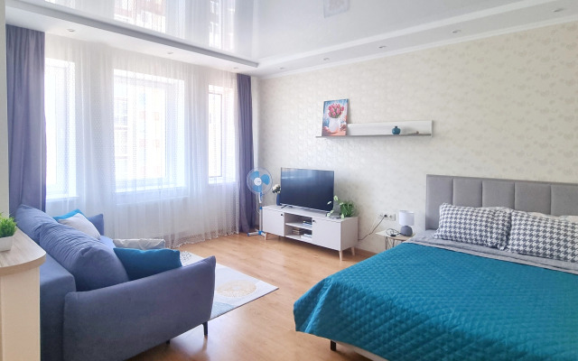 Ryadom S Parkom Flat