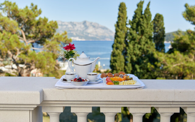 BUDVA Hotel