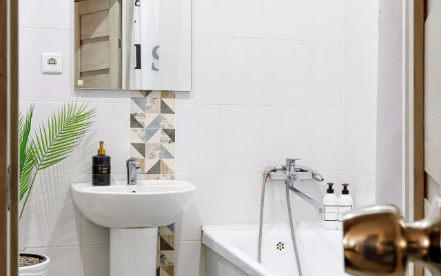 Квартира На Улице Героя Сарабеева 5к1