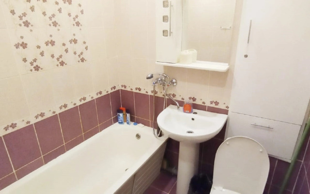 Апартаменты Светлые чистые недлеко от центра