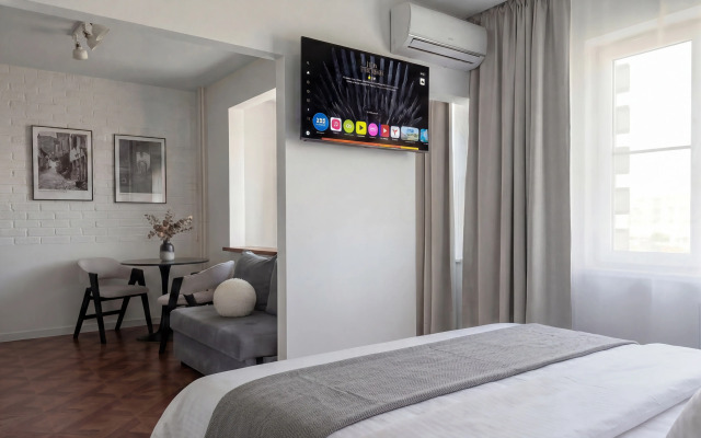 Квартира Стильный лофт на первой линии парка Галицкого