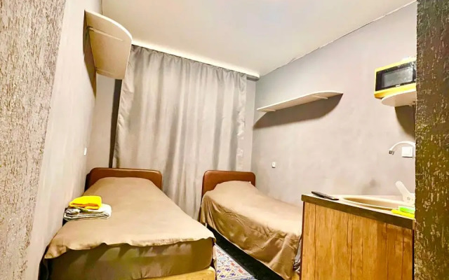 Апартаменты МИНИ СТУДИЯ ЭКОНОМ УЮТНО ЦЕНТР