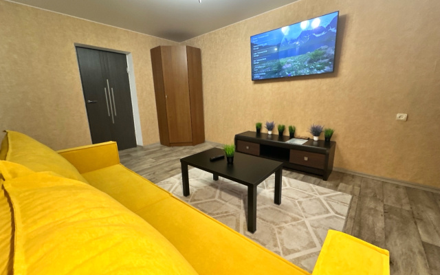 Apartamenty Sokolad Uutnye Apartamenty v Rajone Central'nogo Avtovokzala
