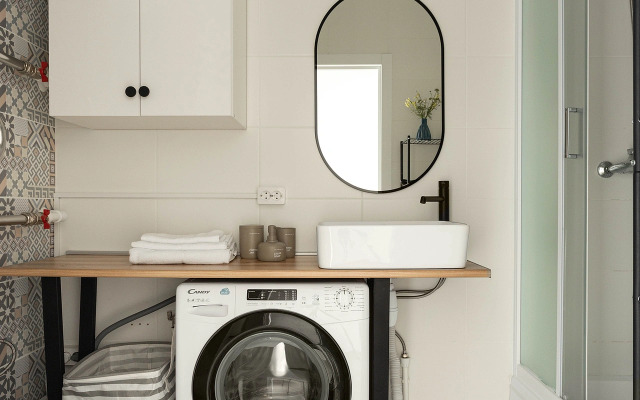 Квартира Myhome Yourhome на Варфоломеевской ул., д.6