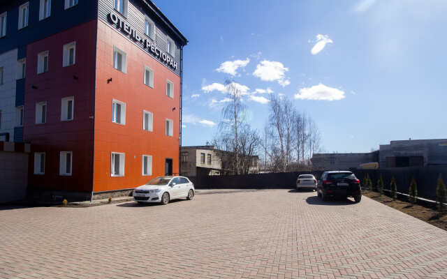 Hotel & restaurant Flotiliia