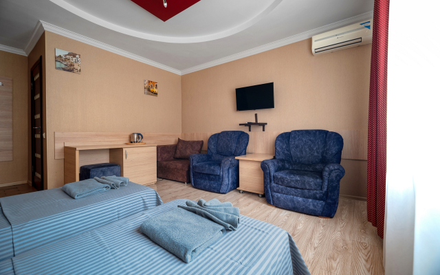 Loza Hotel
