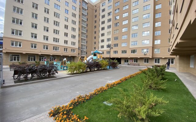 Na Ulitse Tankistov 80a Apartments